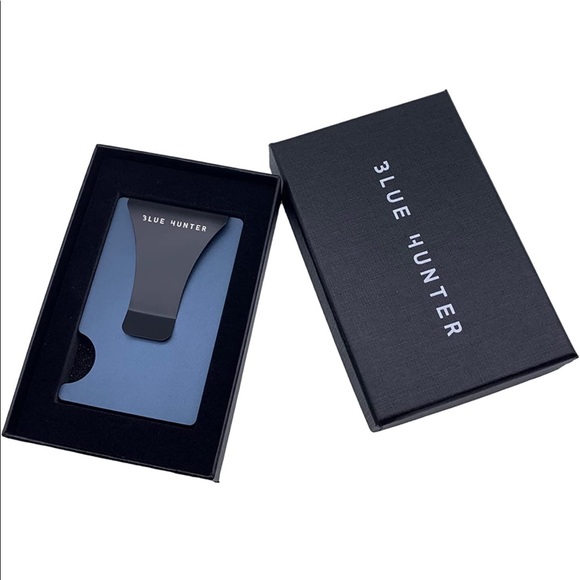 Carbon Fiber Wallet for Men or Women, RFID Blocking Minimalist Credit Card Holde - Picture 5 of 9